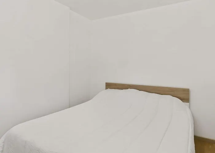 Duplex Climatisé Avec Terrasse, 1 Chambre, Parking Privé, Proche - Fr-1-326-559 *